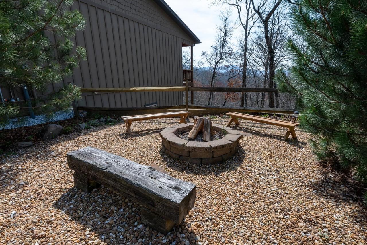Lake Nantahala-Smoky Mountain Cabins Aquone Bagian luar foto