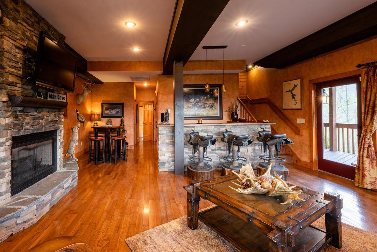 Lake Nantahala-Smoky Mountain Cabins Aquone Bagian luar foto