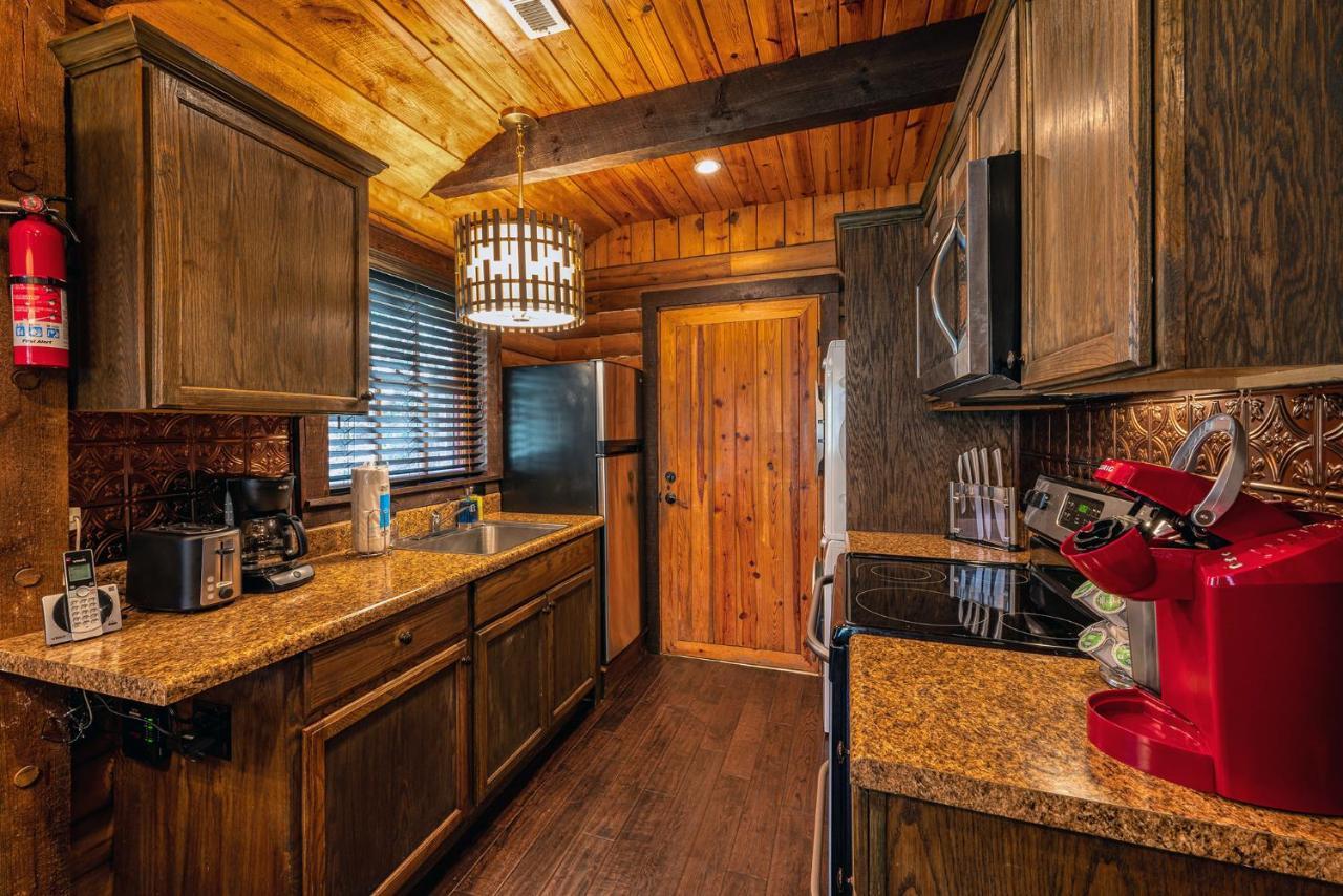 Lake Nantahala-Smoky Mountain Cabins Aquone Bagian luar foto